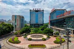 重庆新桥医院祛斑多少钱一次啊？价格表2024分享，激光美容攻略！
