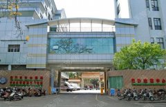 江门市中心医院美容外科电话&医生名单&价格表2022预览